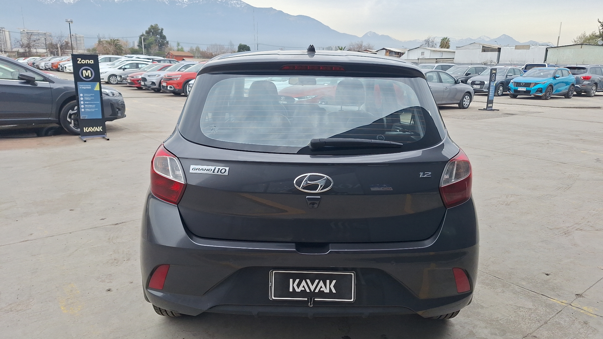 Hyundai Grand I10 — foto 3 de 15