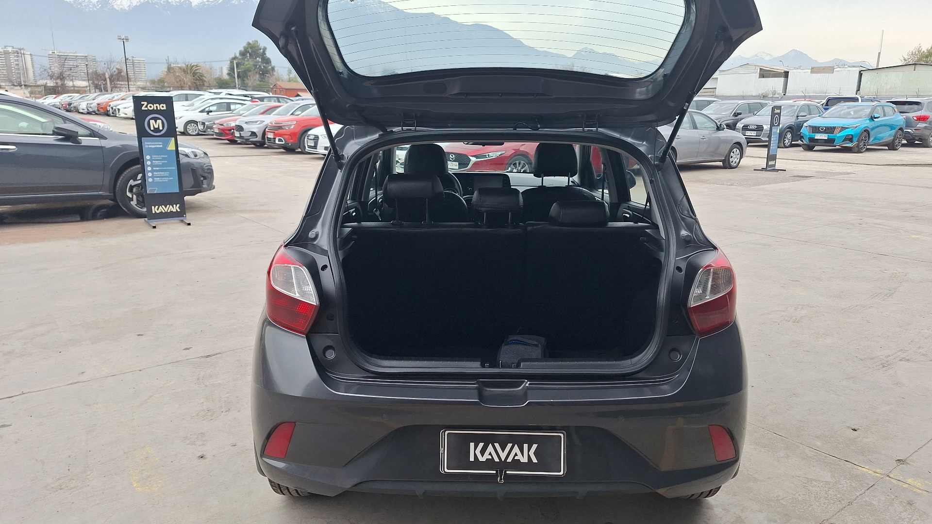 Hyundai Grand I10 — foto 4 de 15
