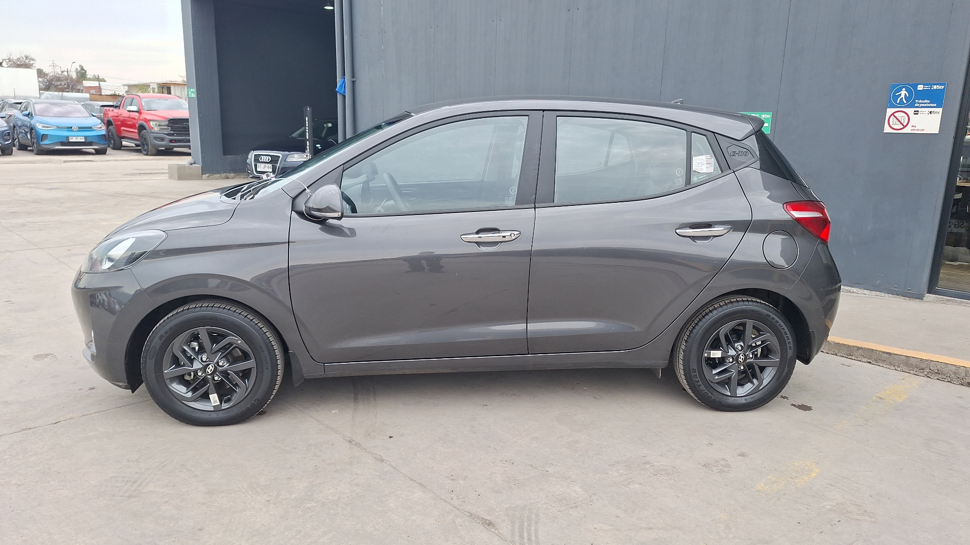 Hyundai Grand I10 — foto 2 de 15