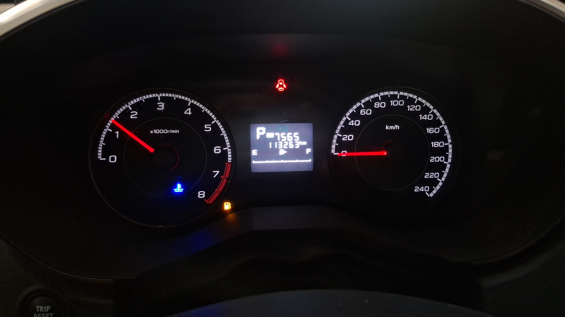 Subaru Impreza — foto 9 de 16