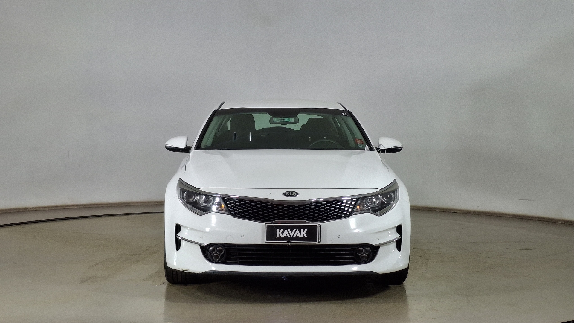 KIA Optima — foto 2 de 15