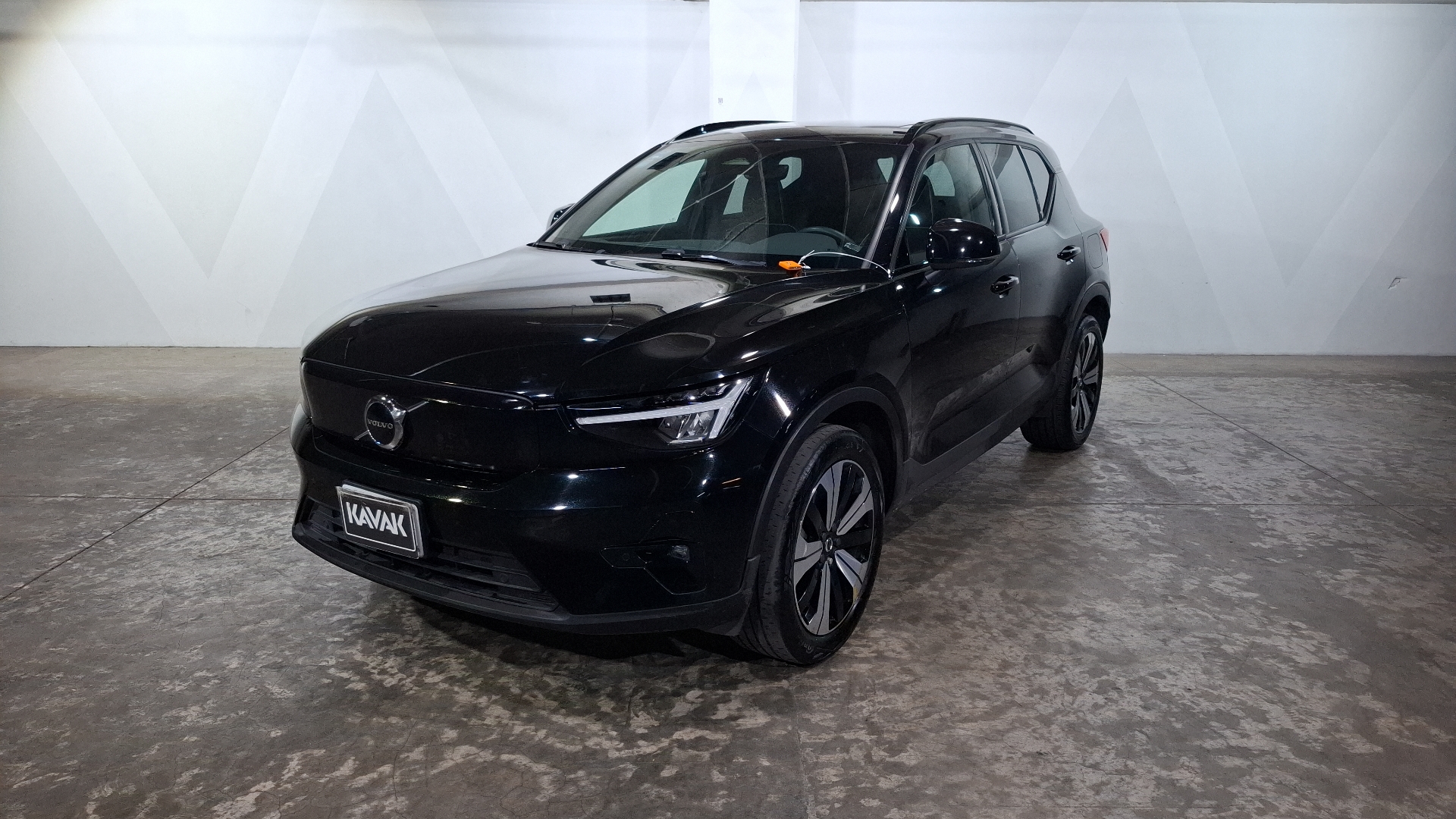 Volvo XC40 2023