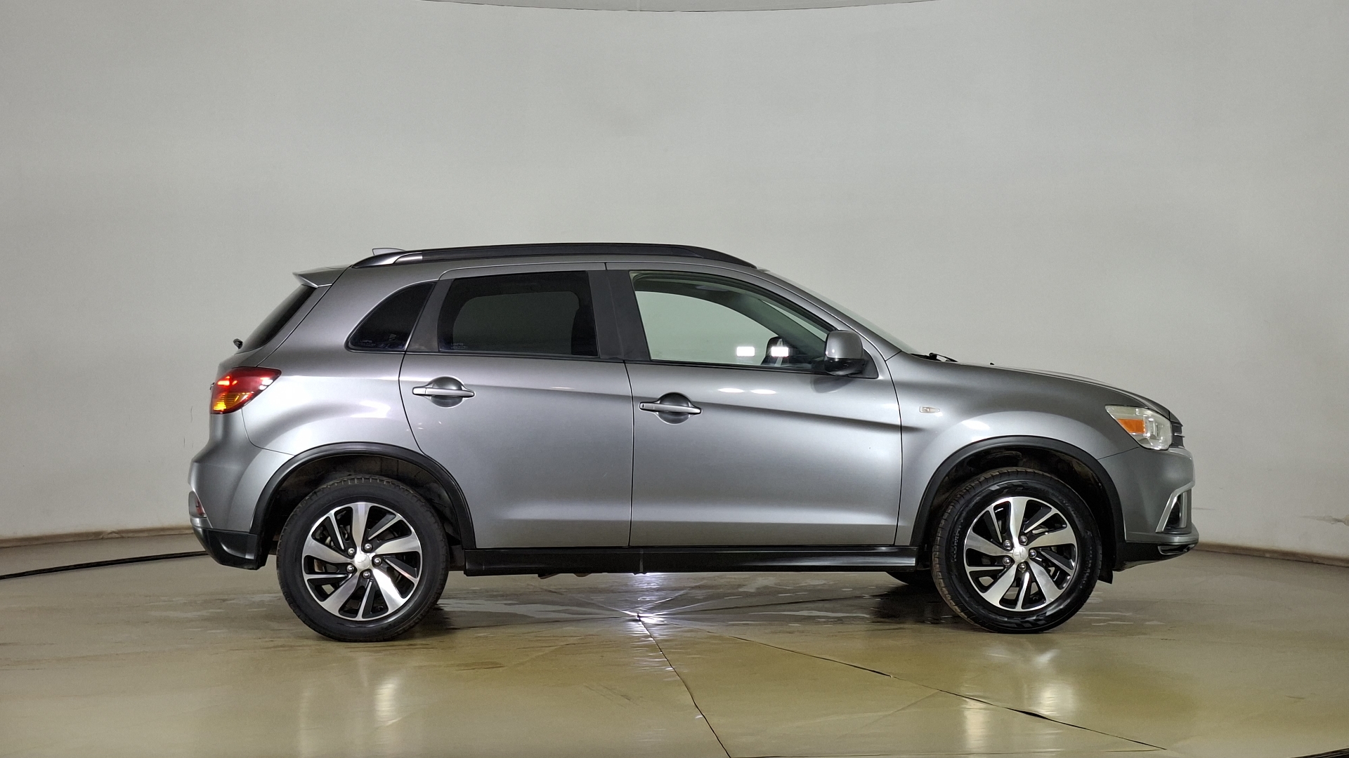 Mitsubishi Asx — foto 4 de 16