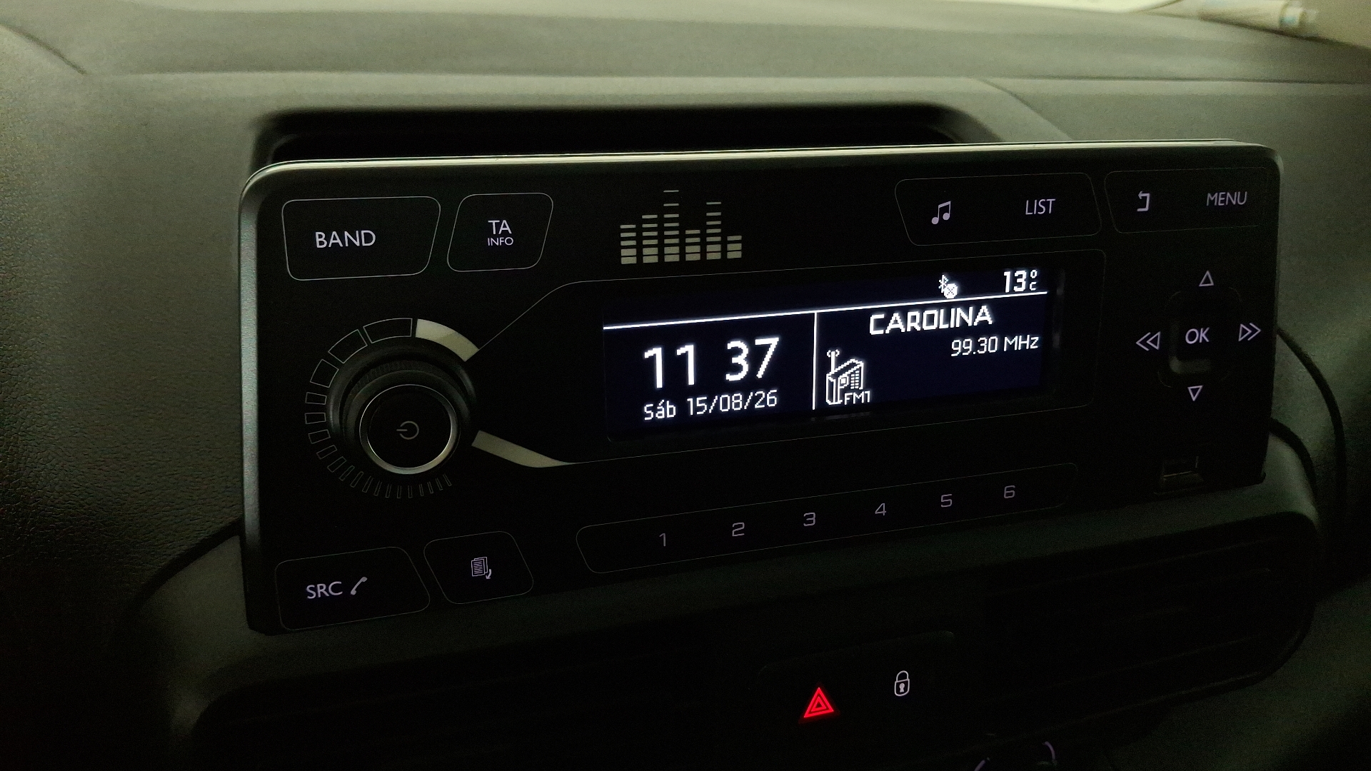 Citroën Berlingo — foto 10 de 14