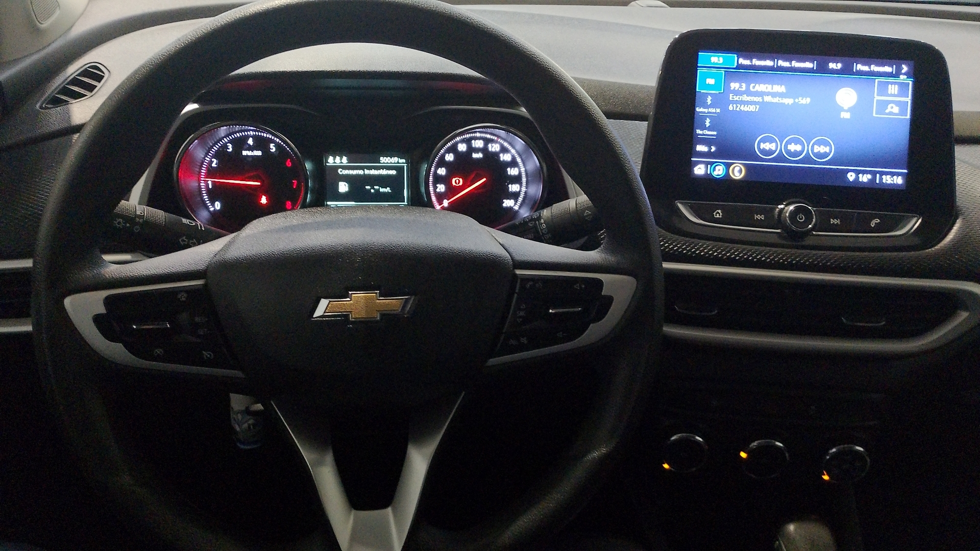 Chevrolet Tracker — foto 8 de 16