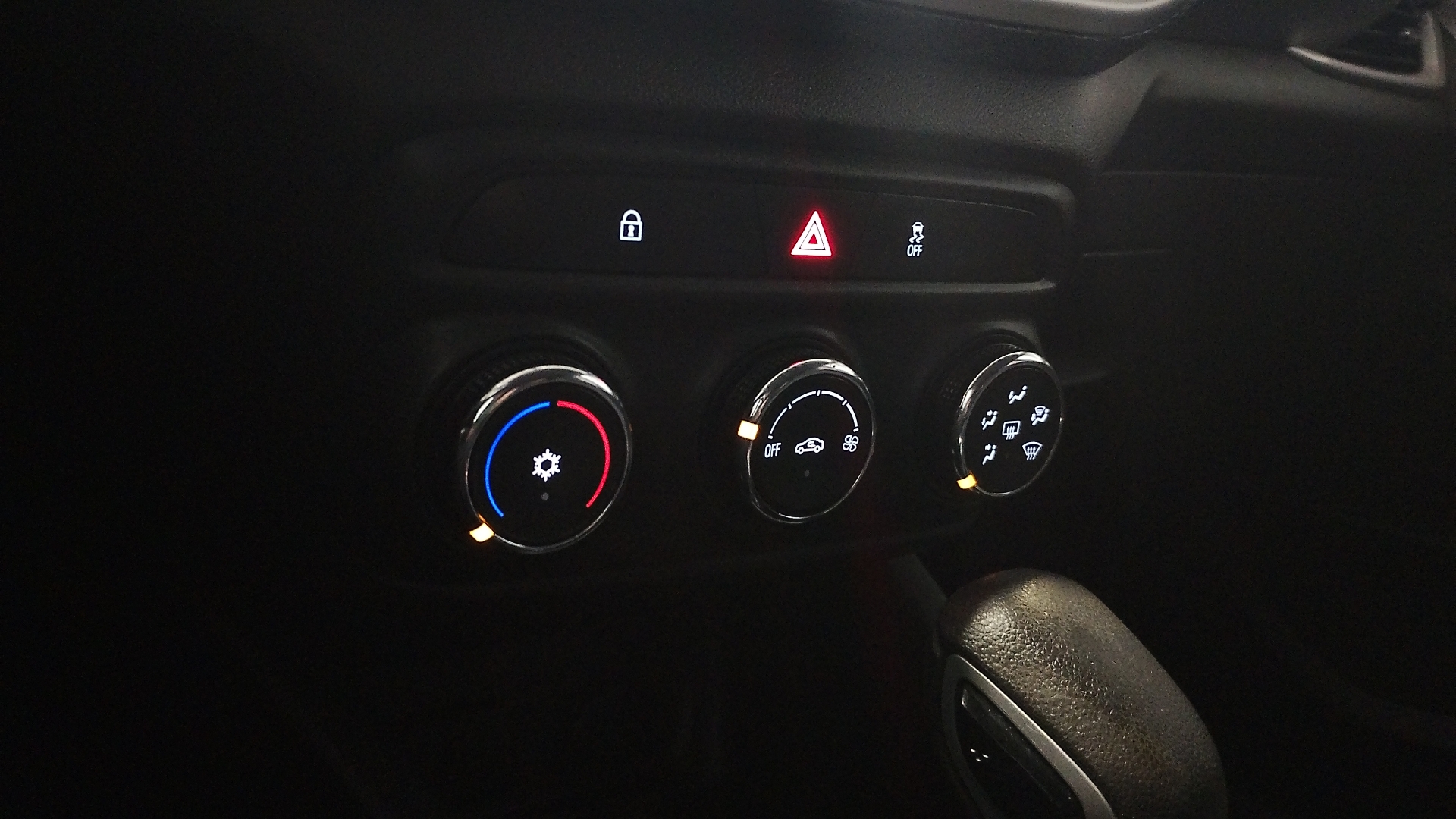 Chevrolet Tracker — foto 15 de 16