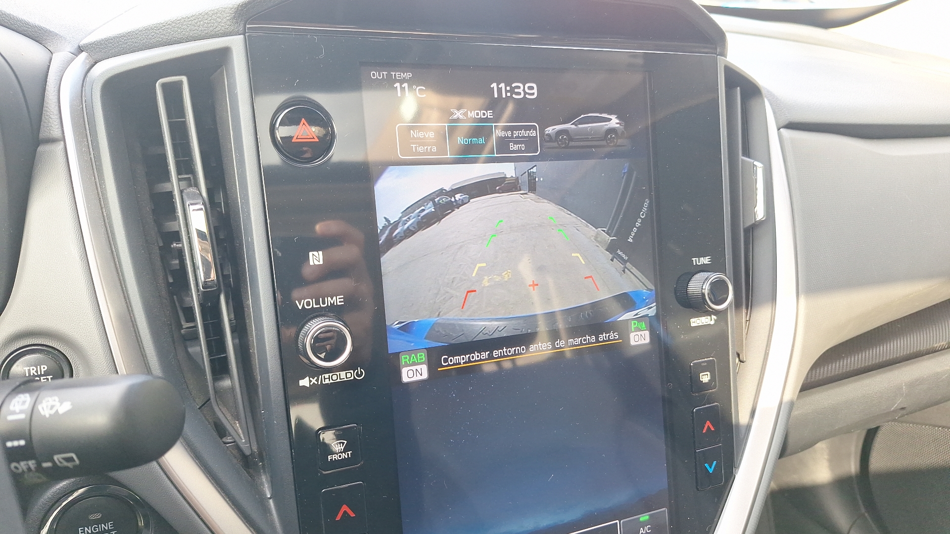 Subaru Crosstrek — foto 12 de 16