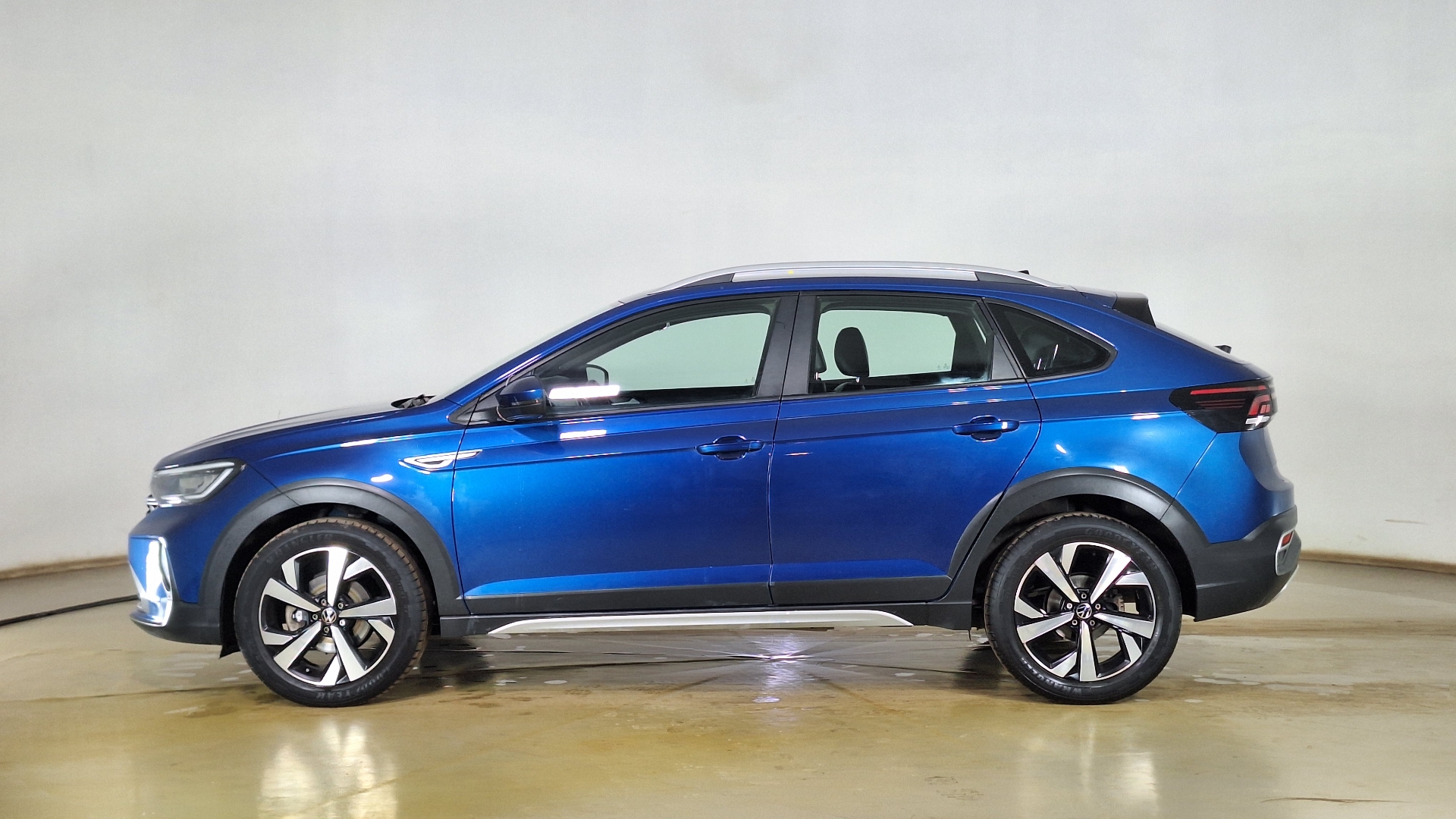Volkswagen Nivus — foto 7 de 16