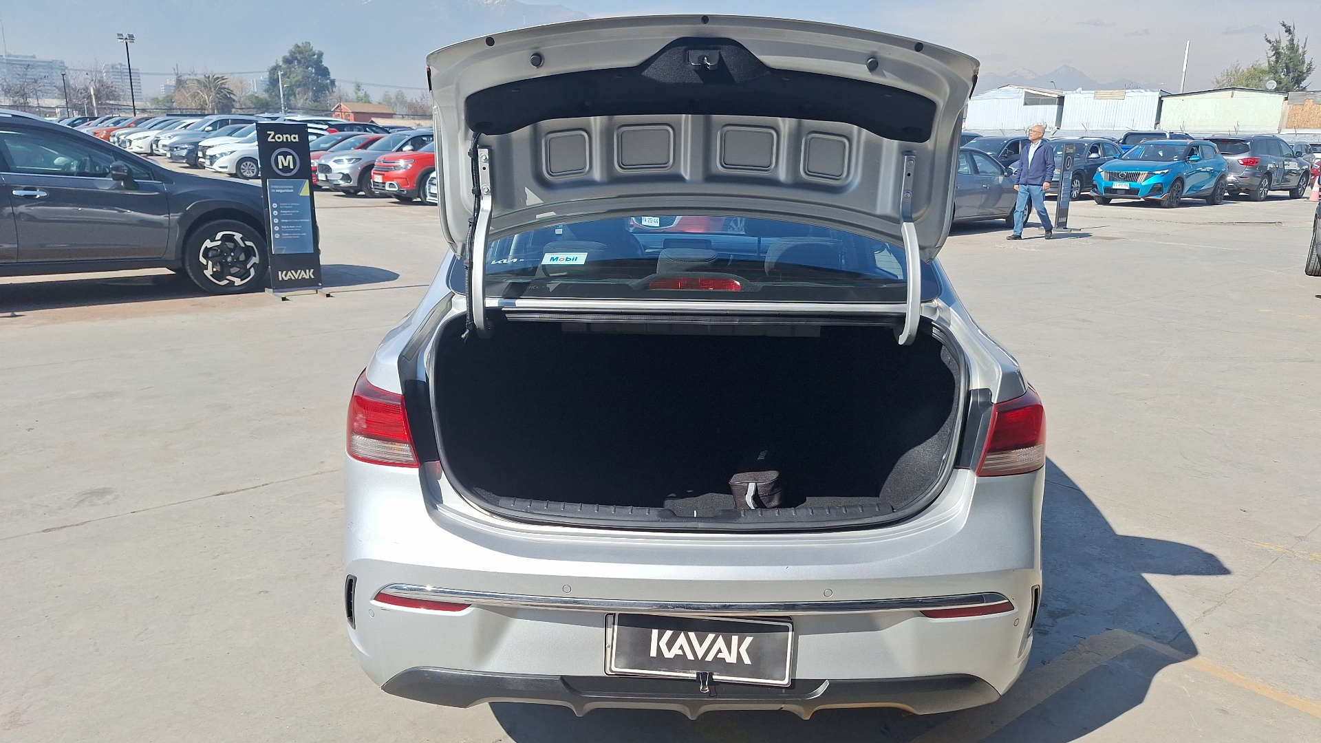 KIA Rio4 — foto 4 de 15