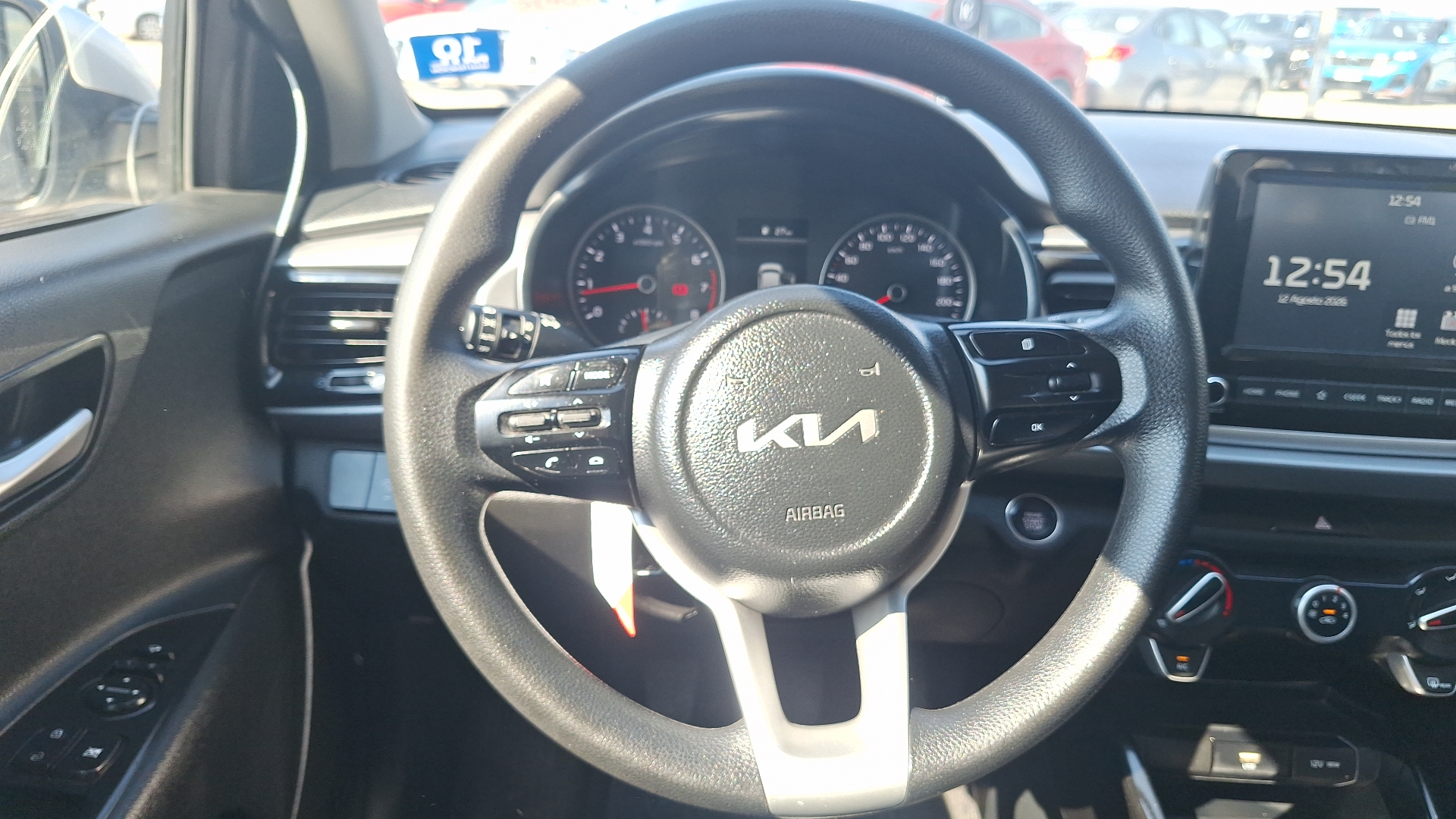 KIA Rio4 — foto 8 de 15