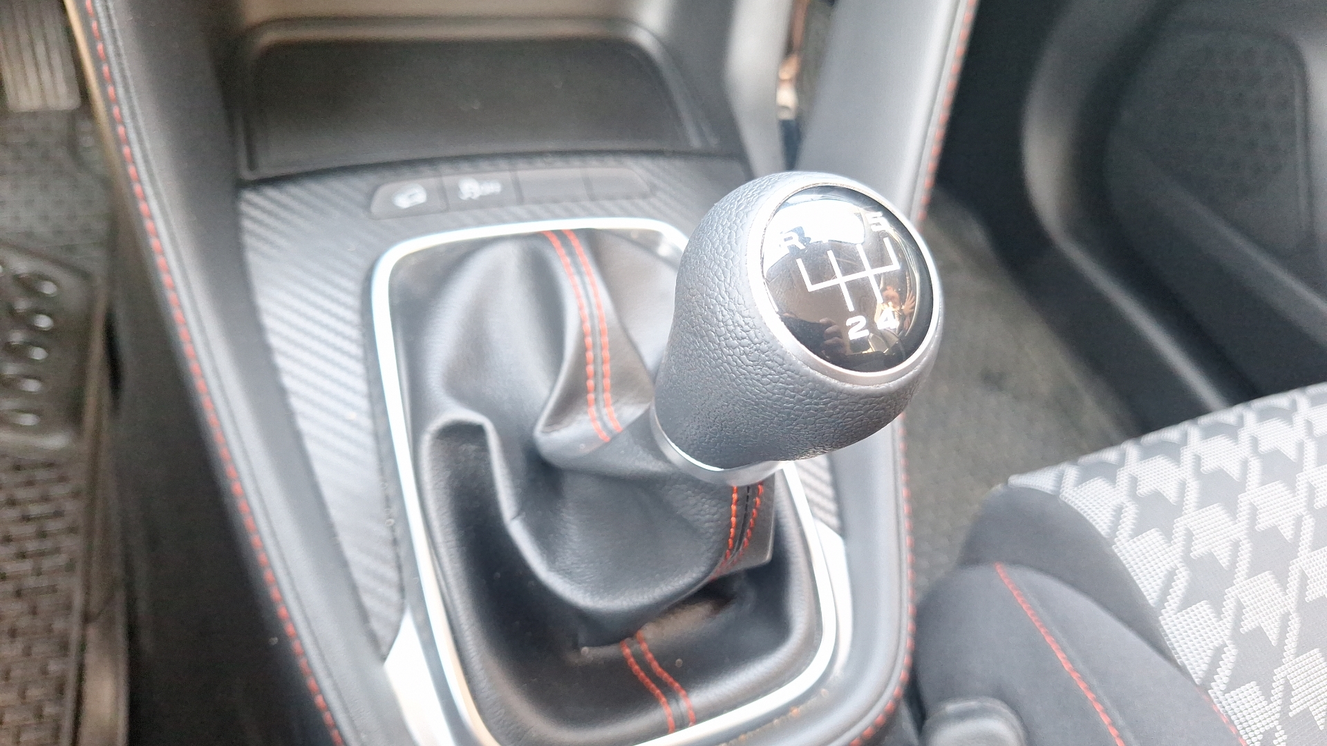 MG Zx — foto 11 de 15