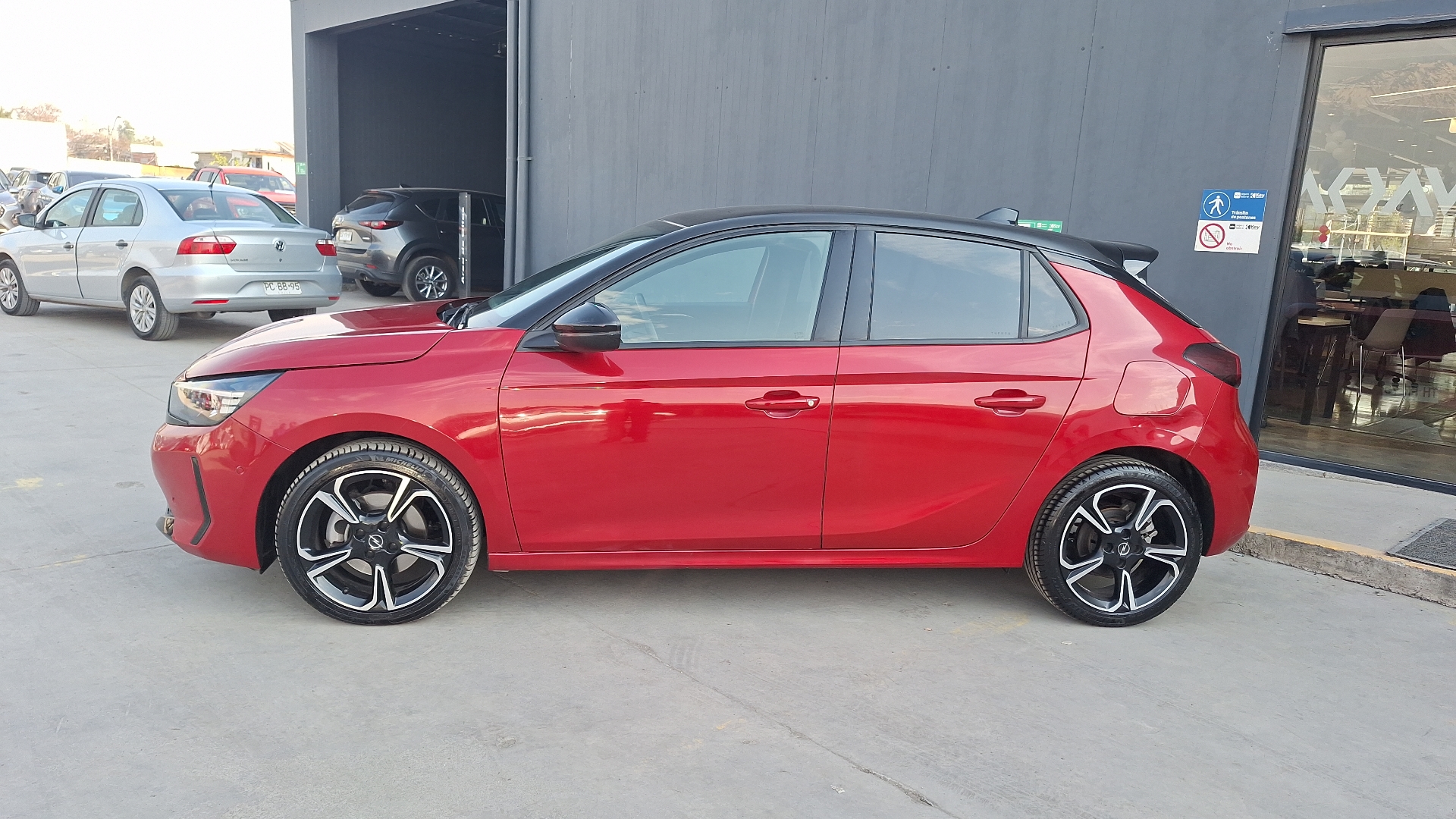 Opel Corsa — foto 2 de 16