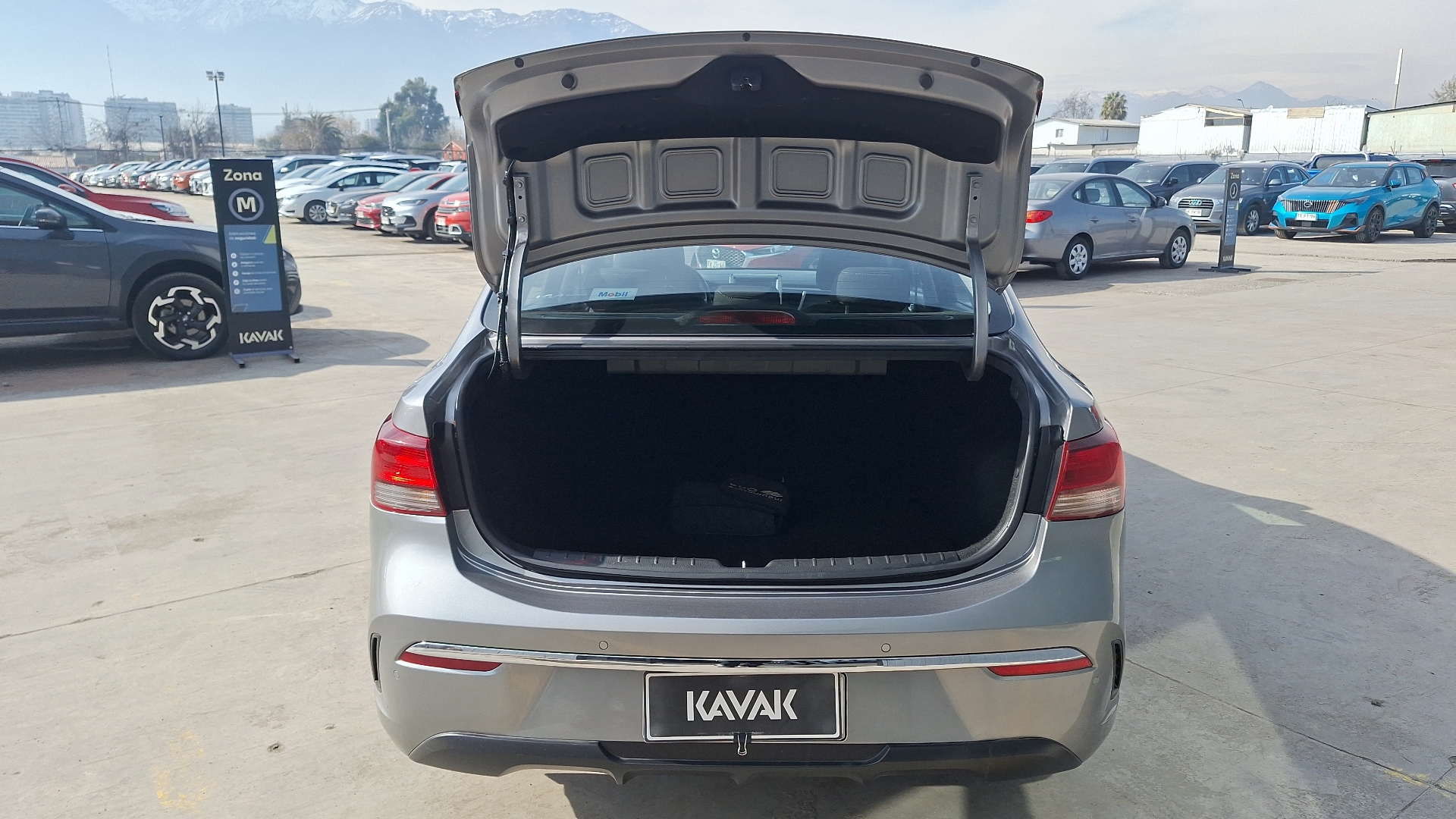 KIA Rio4 — foto 4 de 15
