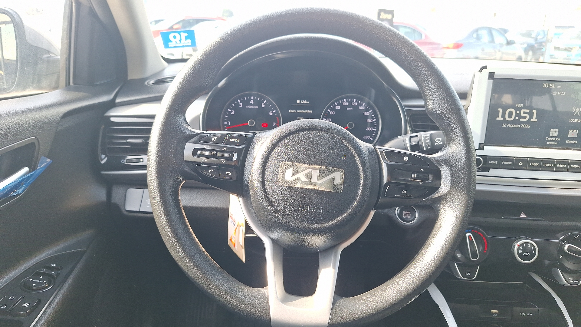 KIA Rio4 — foto 8 de 15