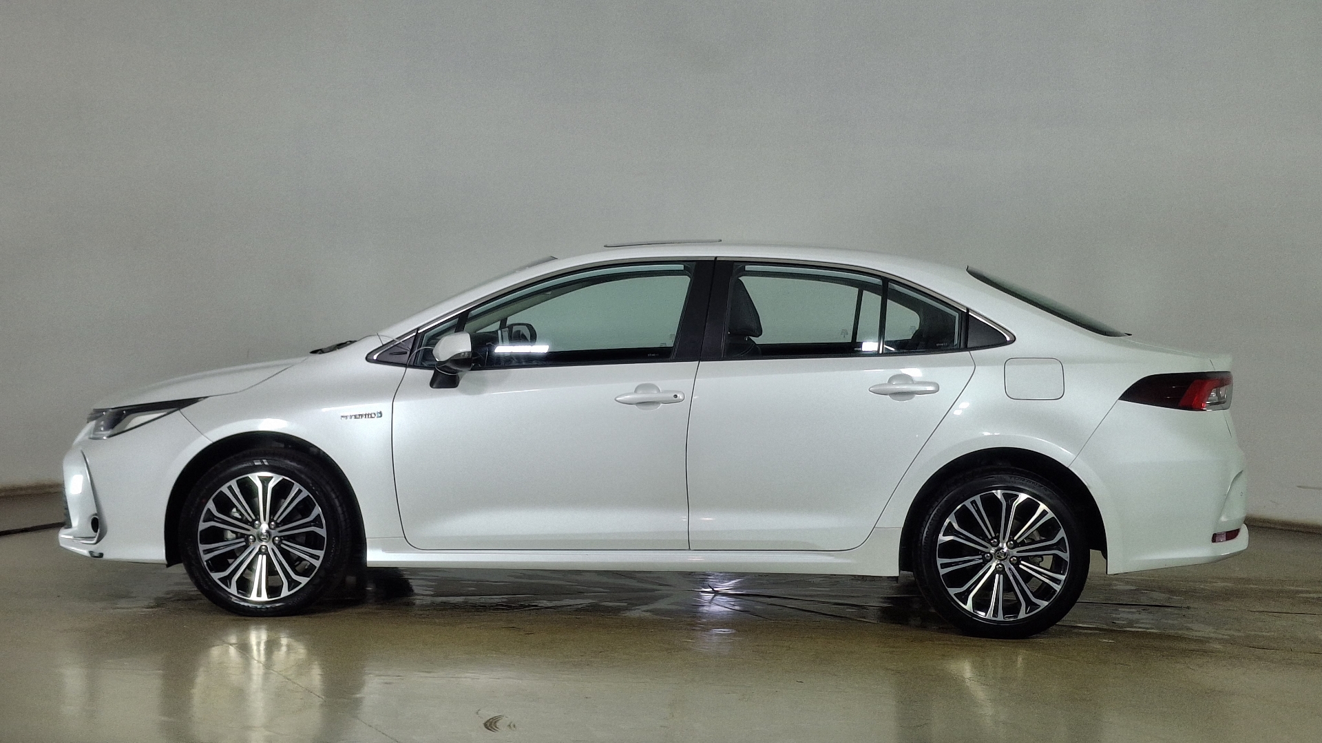 Toyota Corolla — foto 7 de 17