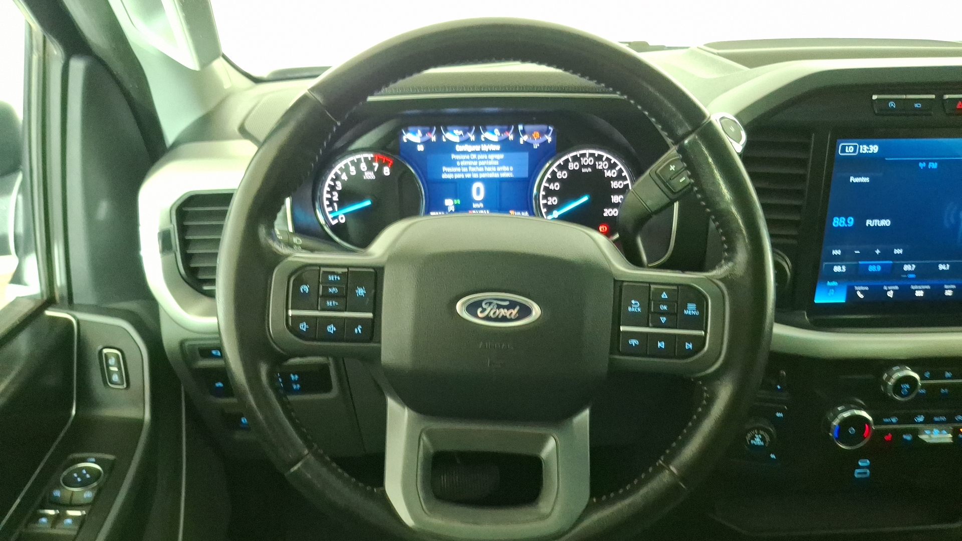 Ford F-150 — foto 8 de 16