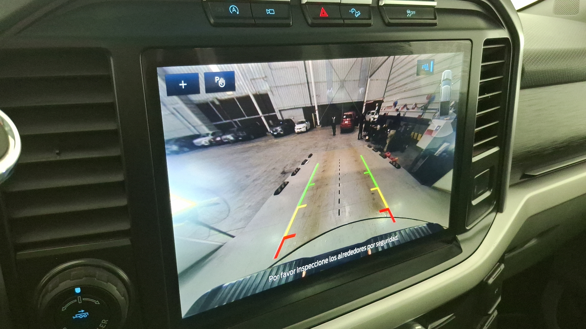 Ford F-150 — foto 12 de 16