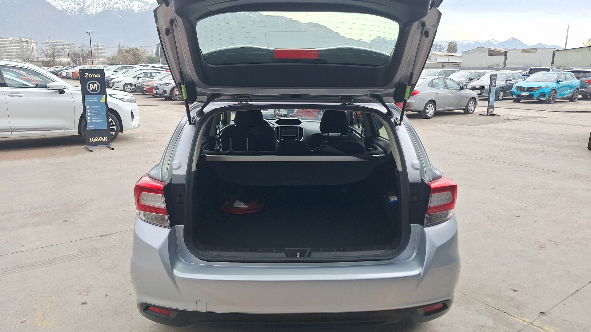 Subaru Impreza — foto 4 de 15
