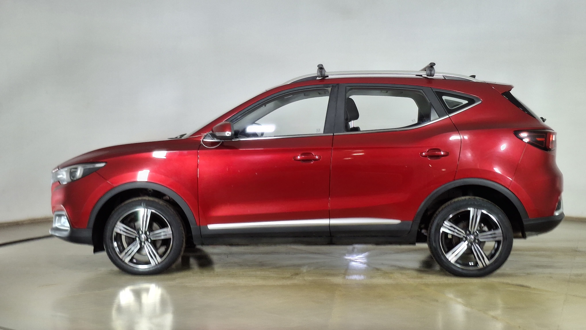 MG Zs — foto 7 de 15