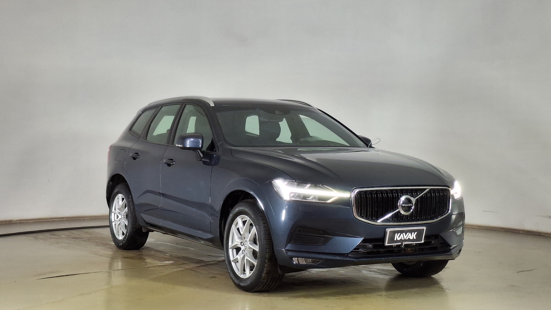 Volvo XC60 — foto 3 de 16