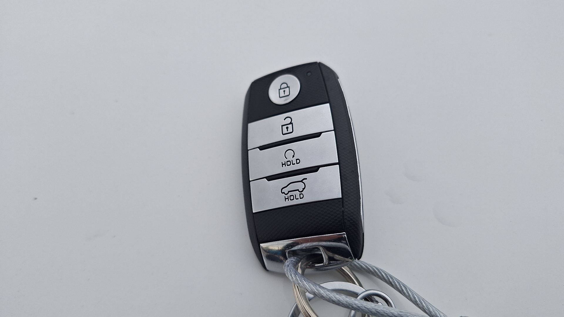 KIA Carens — foto 7 de 16