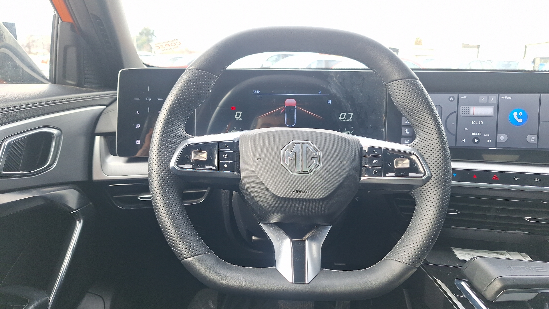 MG One — foto 8 de 16