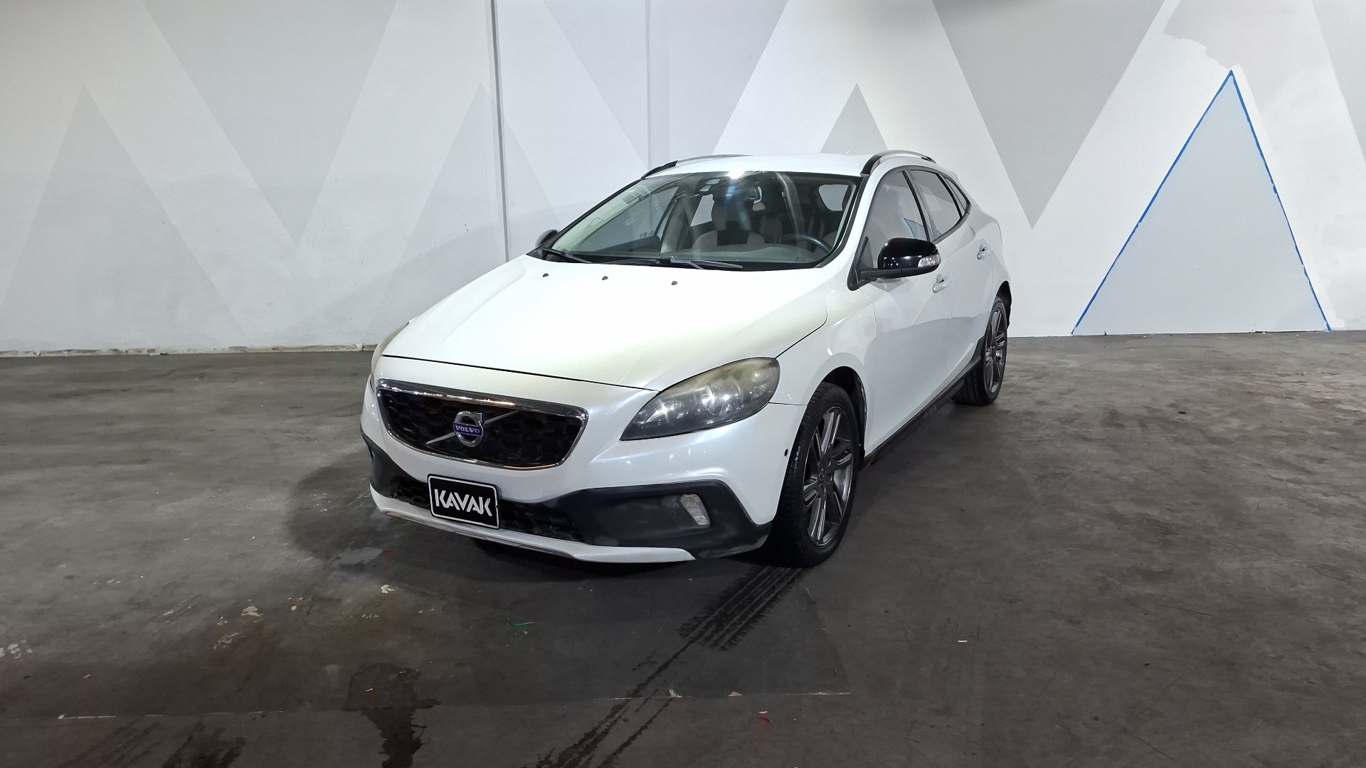 Volvo V40 2014