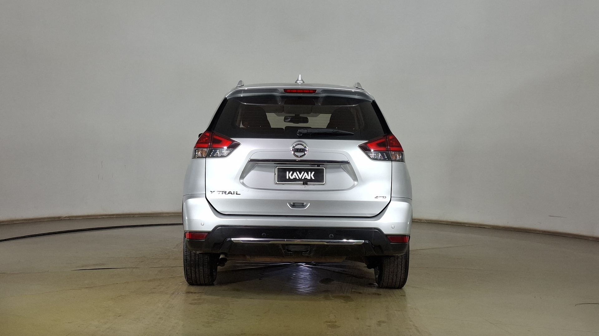 Nissan X-Trail — foto 5 de 16