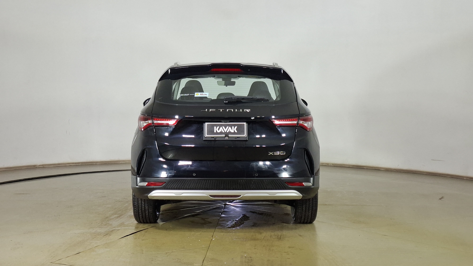 Jetour X50 — foto 5 de 16