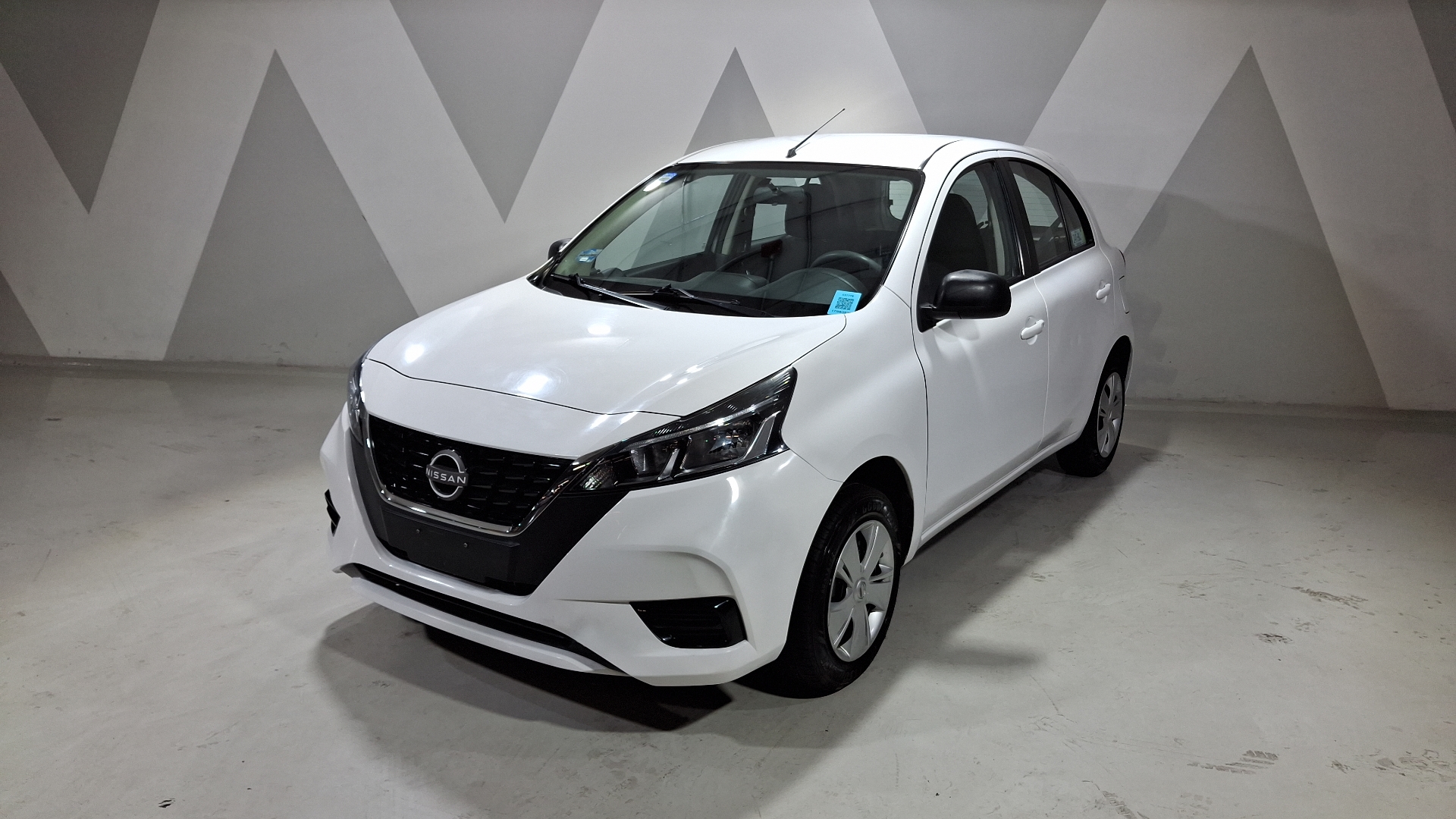 Nissan March 2022