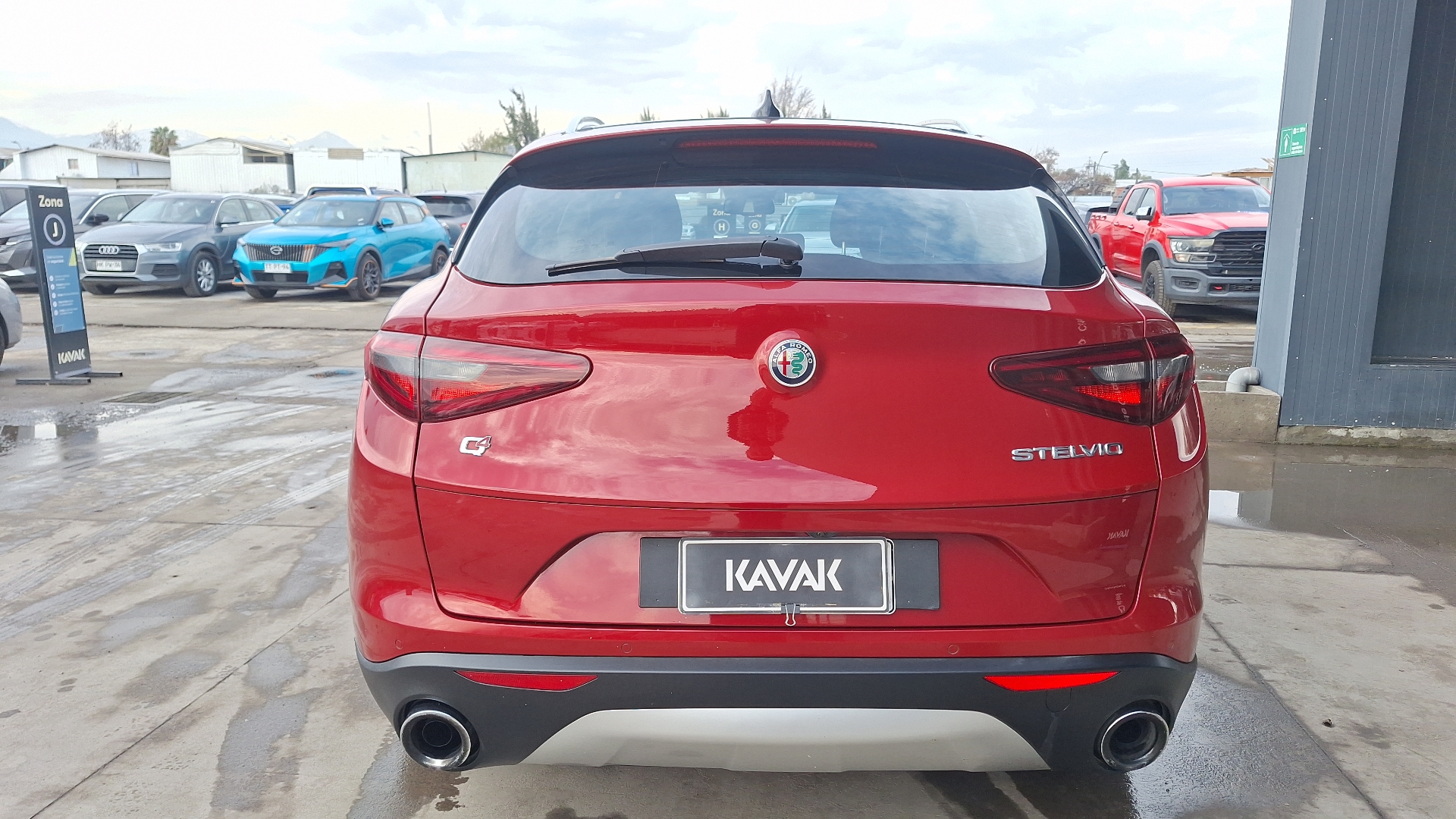 Alfa Romeo Stelvio — foto 3 de 16