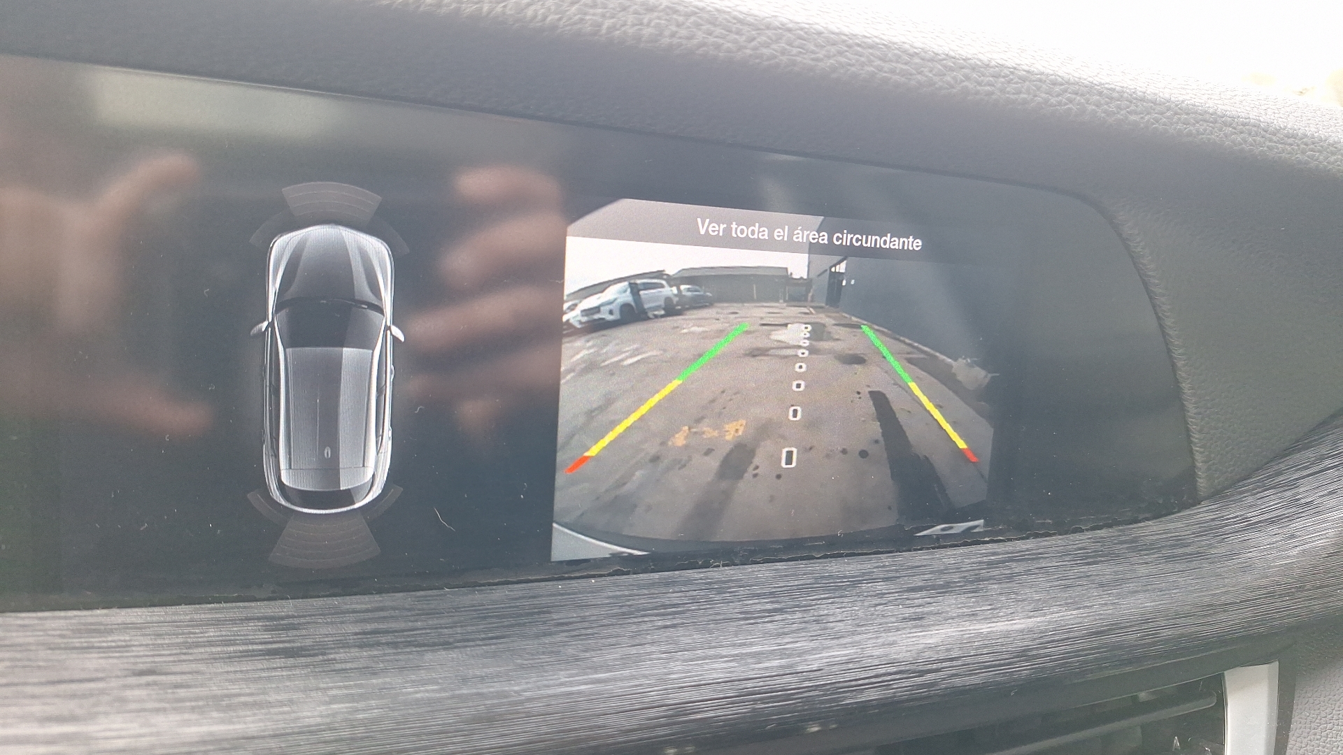 Alfa Romeo Stelvio — foto 12 de 16