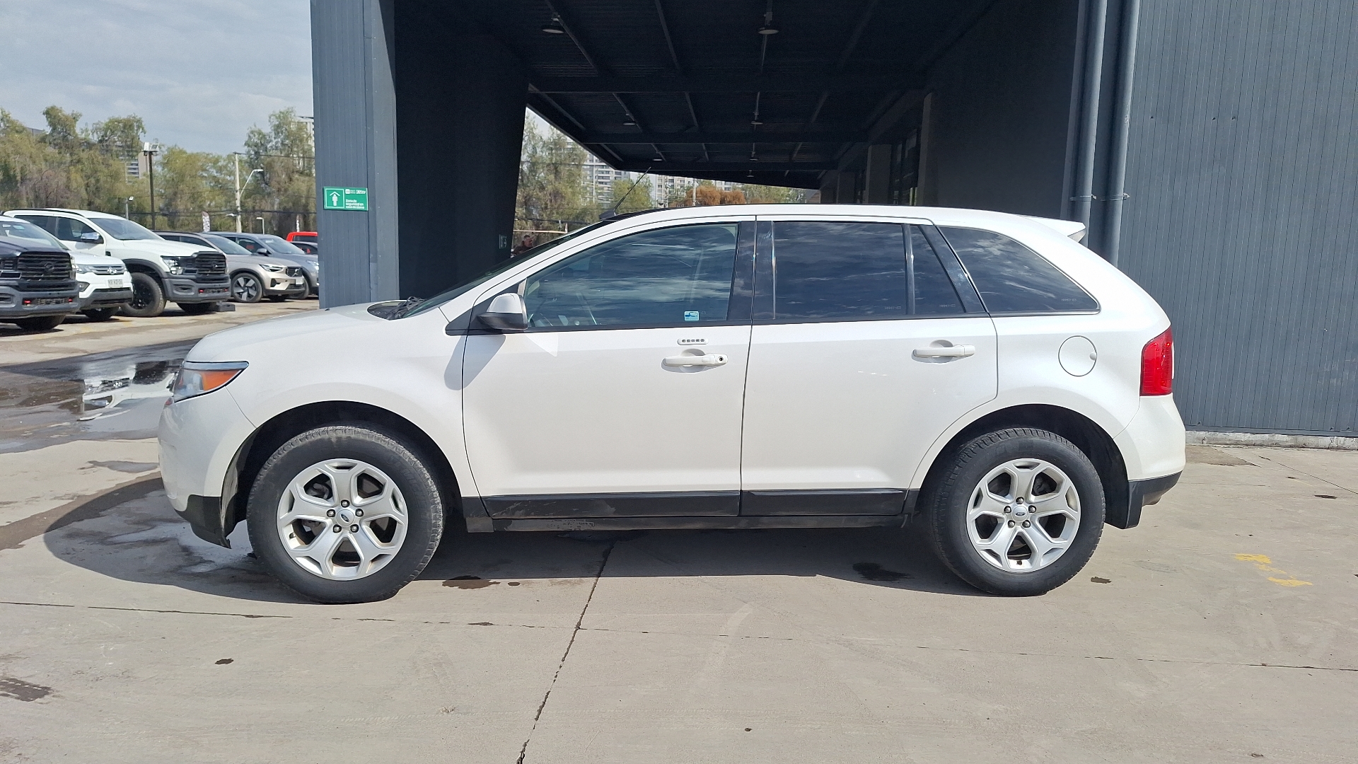 Ford Edge — foto 2 de 16