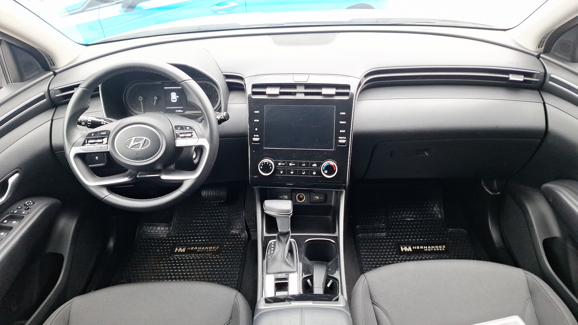 Hyundai Tucson — foto 6 de 15