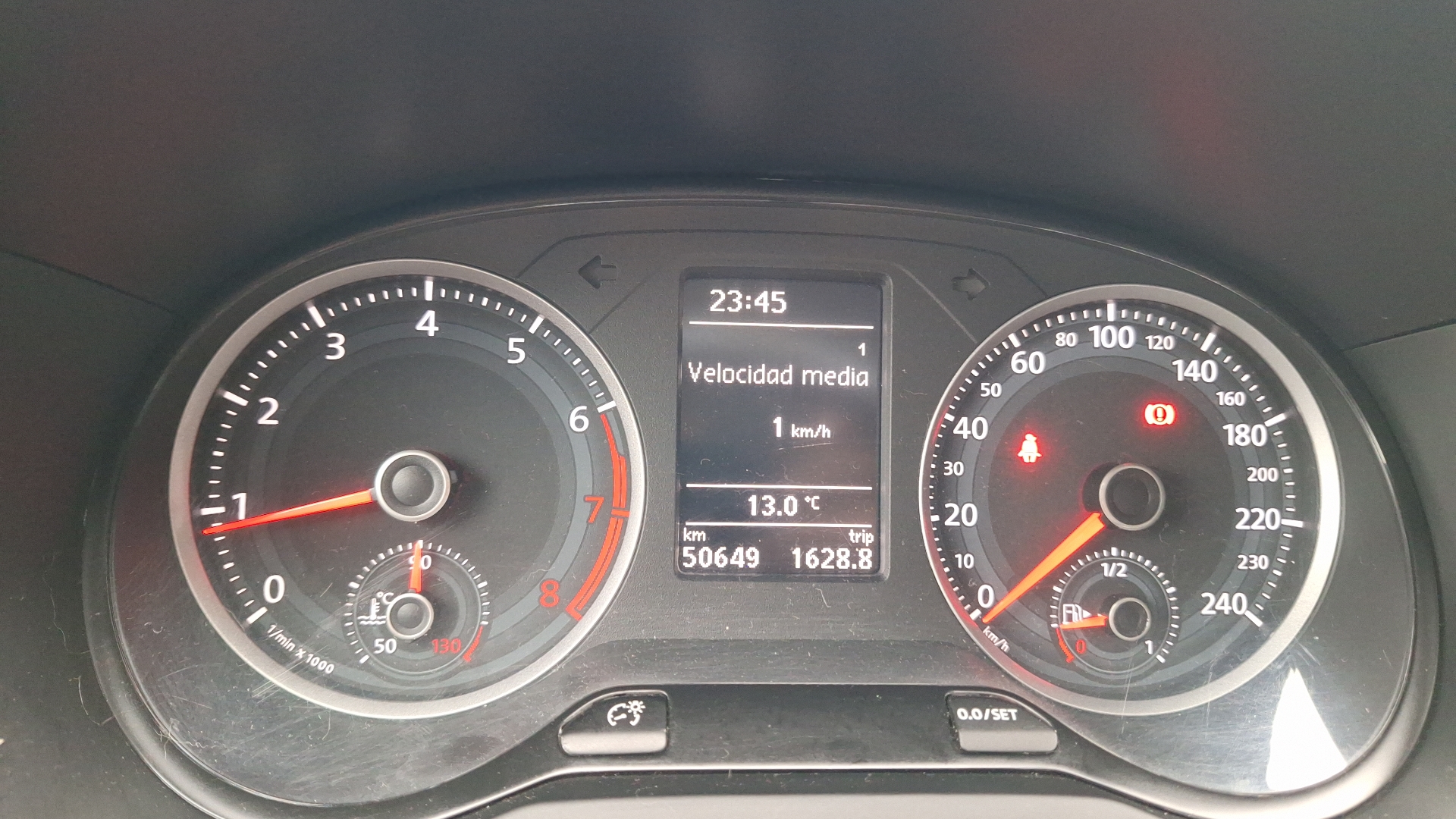 Volkswagen Voyage — foto 9 de 14