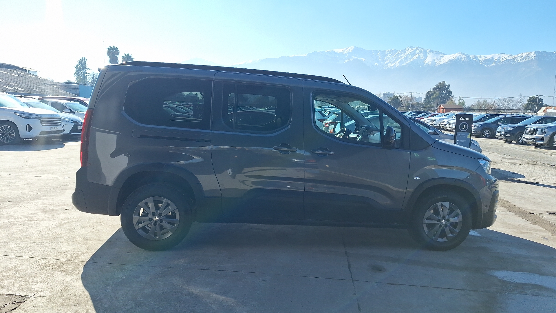 Peugeot Rifter — foto 5 de 15