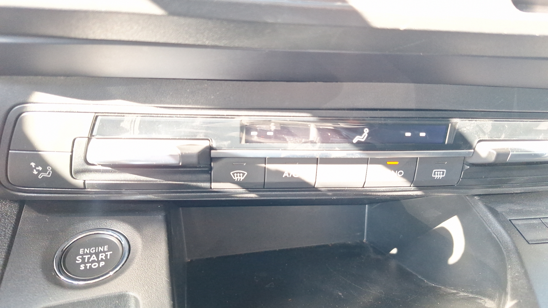 Peugeot Rifter — foto 15 de 15