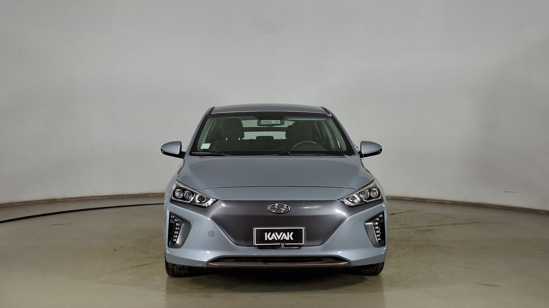 Hyundai Ioniq — foto 2 de 16