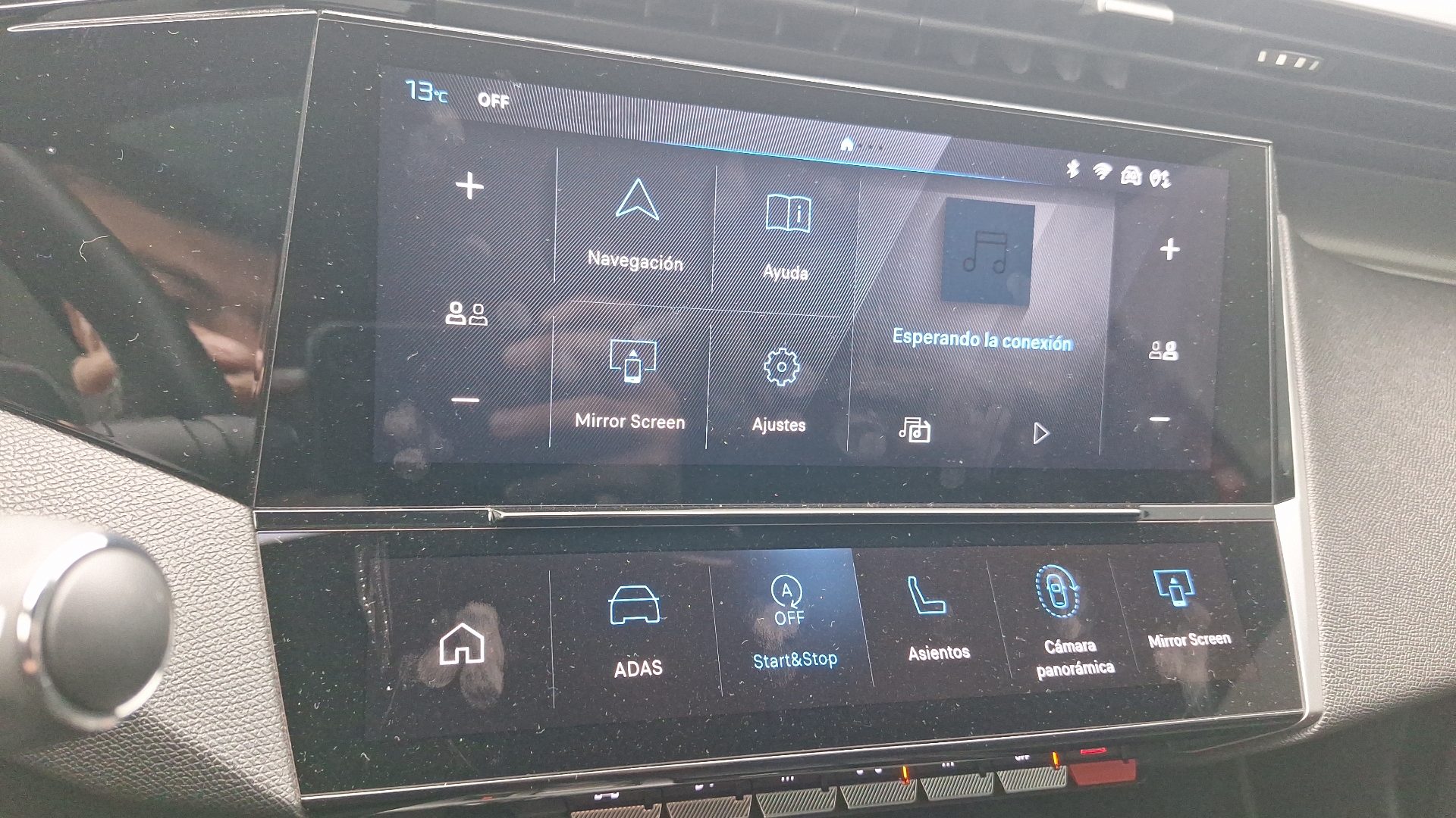 Peugeot 308 — foto 10 de 16