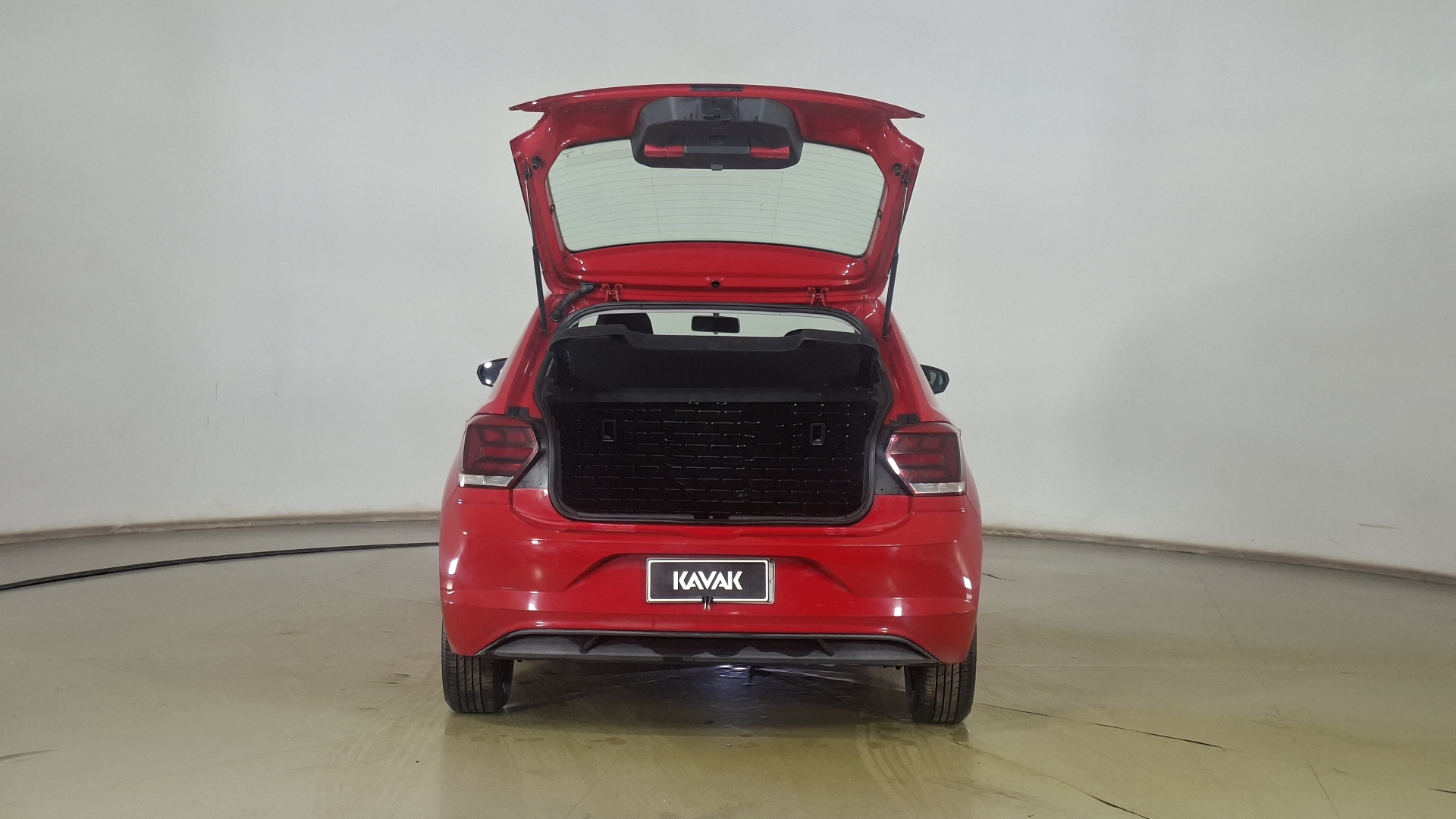 Volkswagen Polo — foto 6 de 15