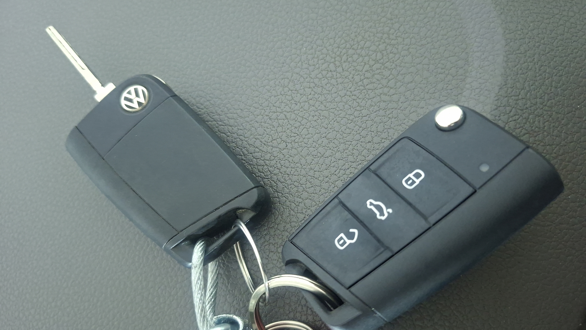 Volkswagen Polo — foto 15 de 15
