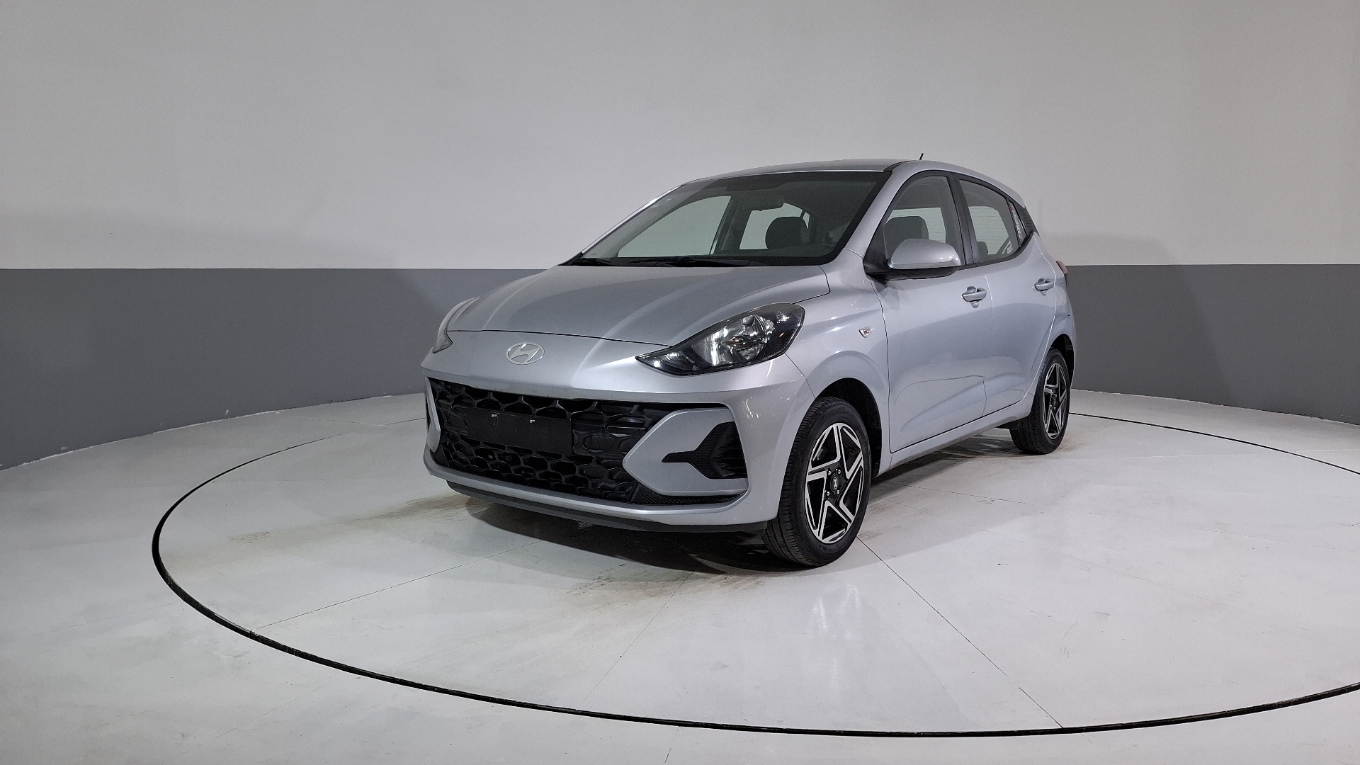Hyundai Grand i10 2024