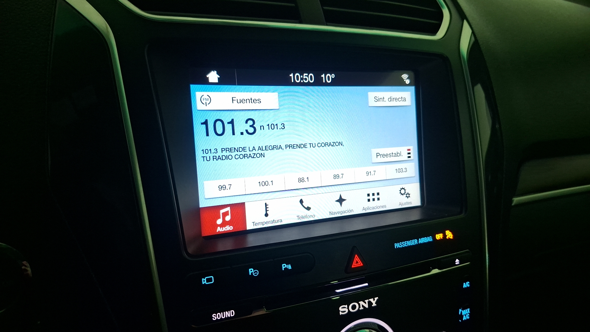 Ford Explorer — foto 10 de 18