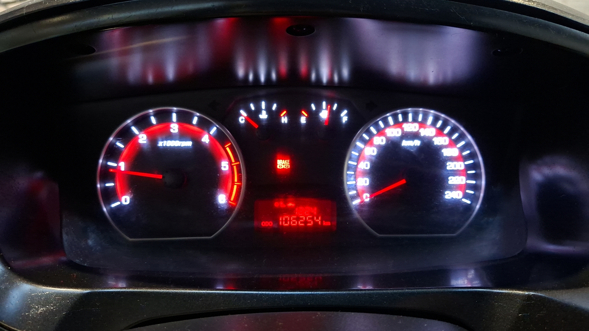SsangYong Actyon Sports — foto 9 de 15