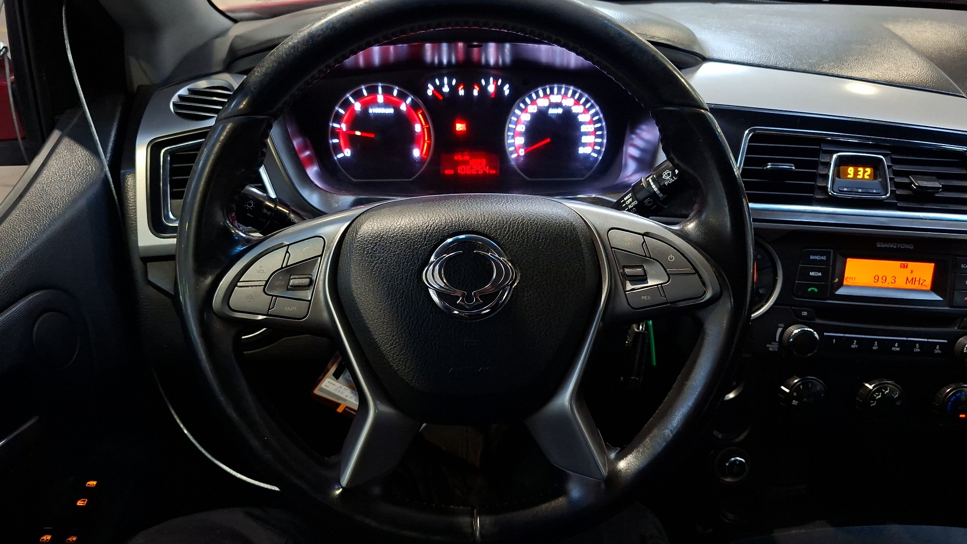 SsangYong Actyon Sports — foto 8 de 15