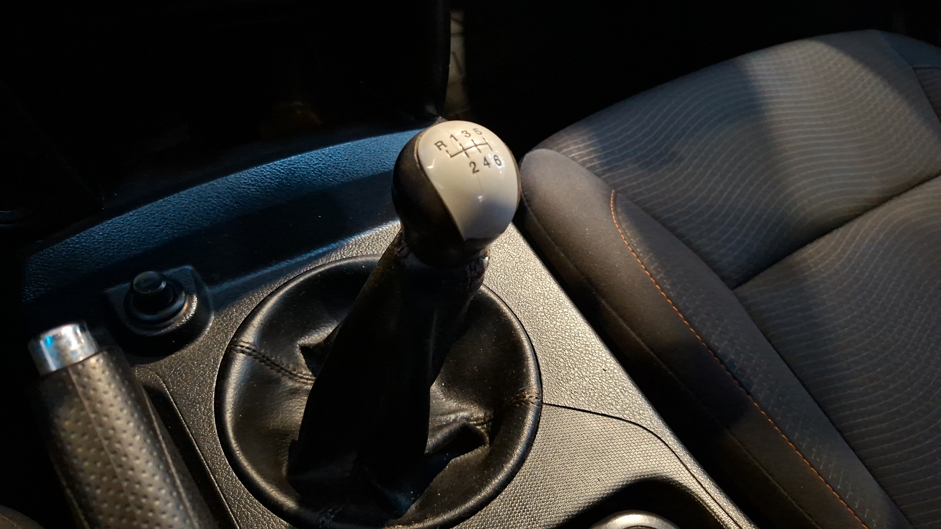 SsangYong Actyon Sports — foto 11 de 15