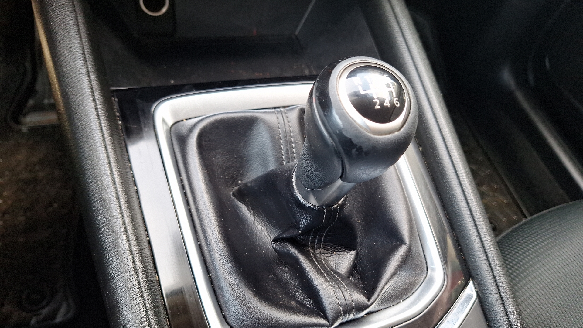 Mazda CX-5 — foto 11 de 15