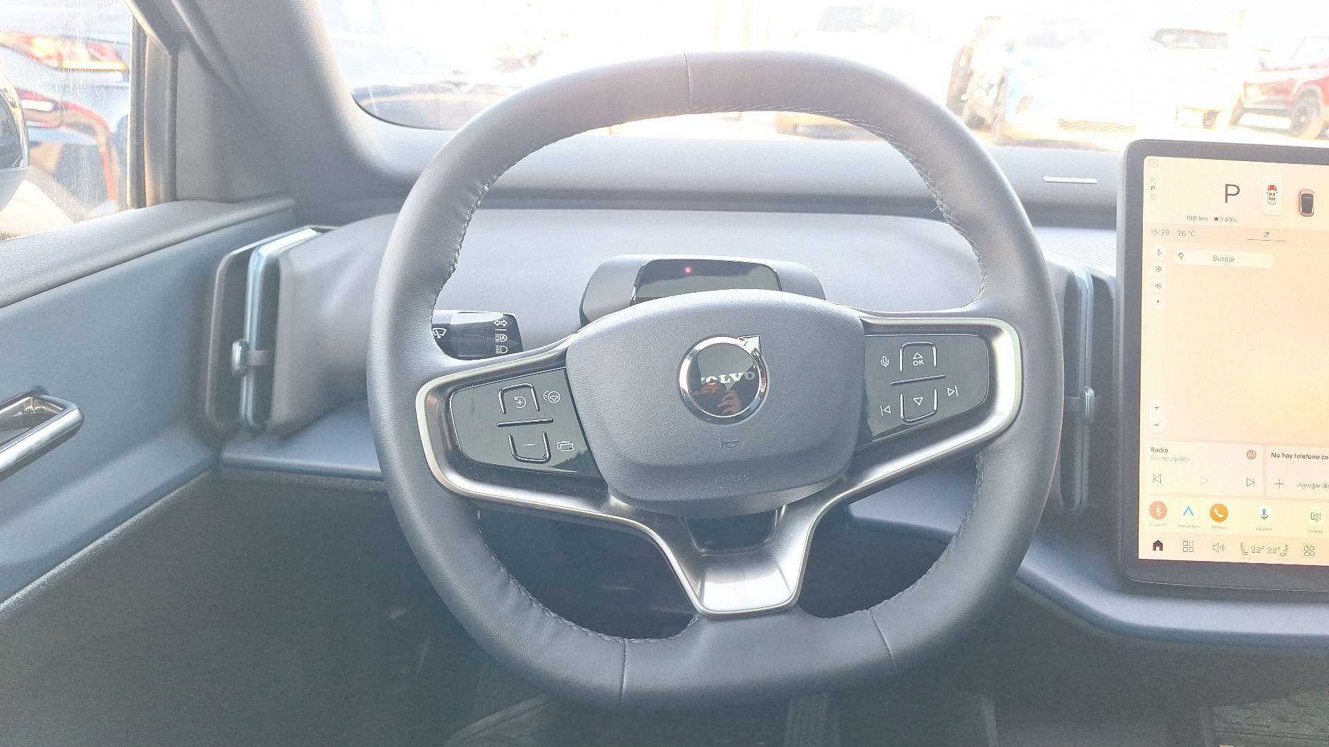 Volvo Ex30 — foto 8 de 16