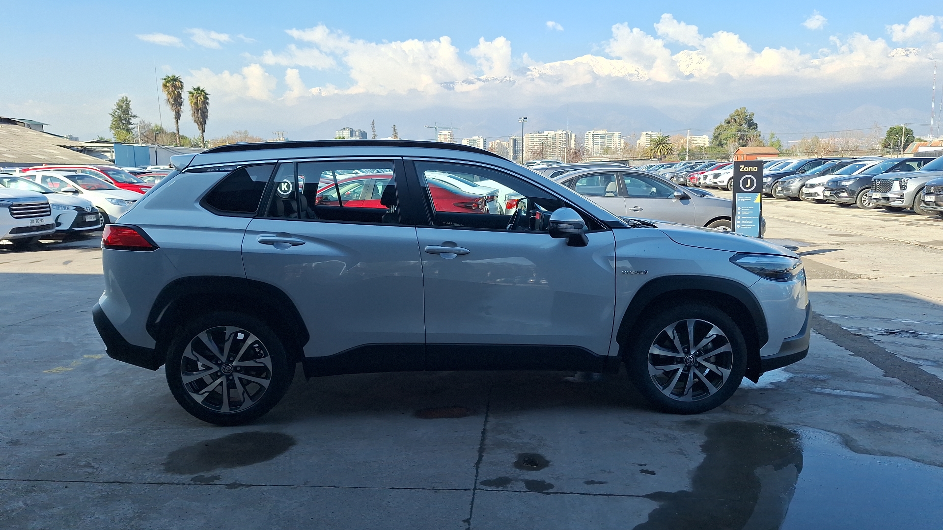 Toyota Corolla Cross — foto 5 de 16