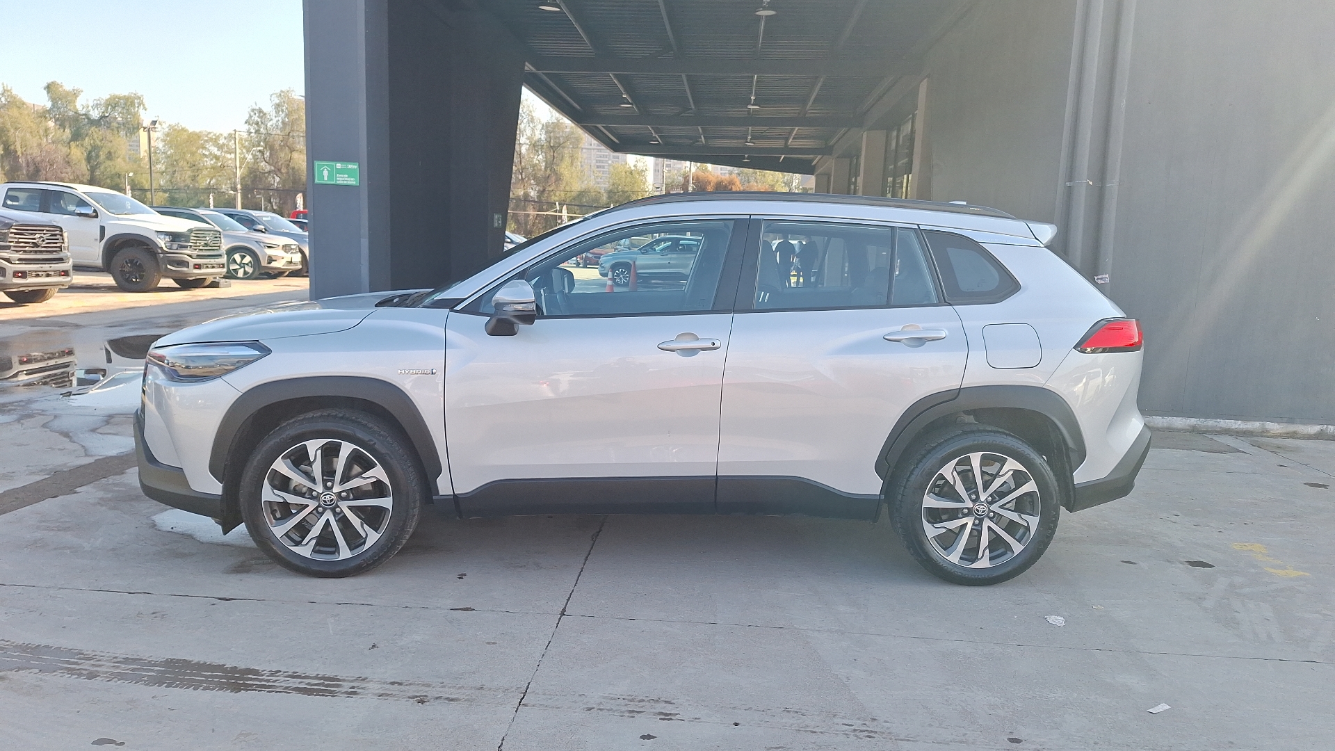 Toyota Corolla Cross — foto 2 de 16